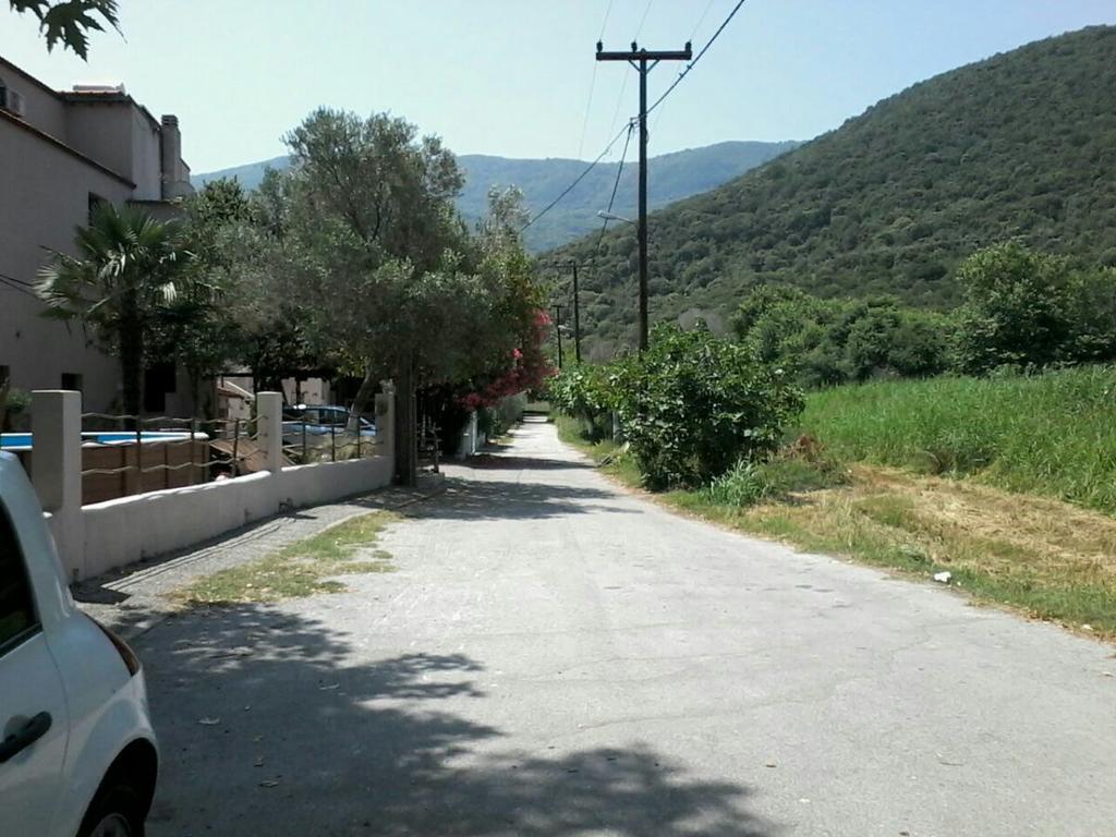 Garden Bungalow Valentina Stavros  Exterior foto